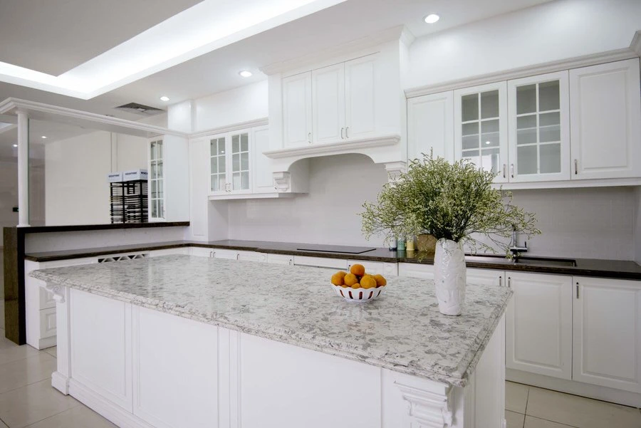 Alaskan White Quartz Kitchen